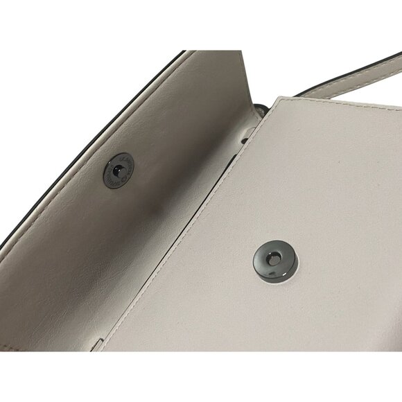 Vera Wang Tie-Dye Crossbody Wallet Purse Magnetic Closure Adjustable Strap NWT - Picture 4 of 8